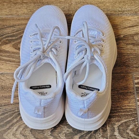 Athletic Works Women's Sneakers - Picture 7 of 8